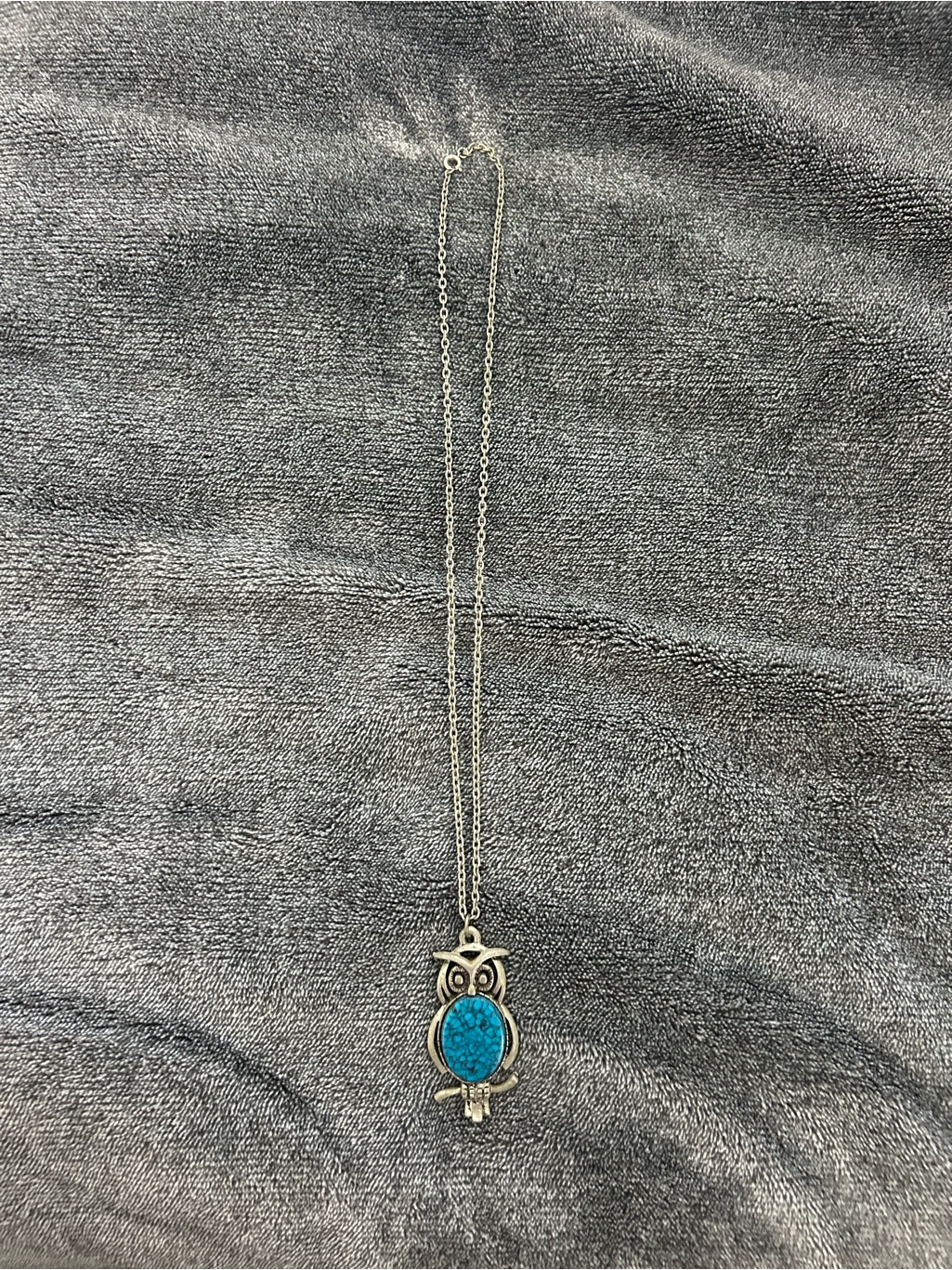 Turquoise Owl Pendant Necklace  Silver Tone  Silver Tone Pendant